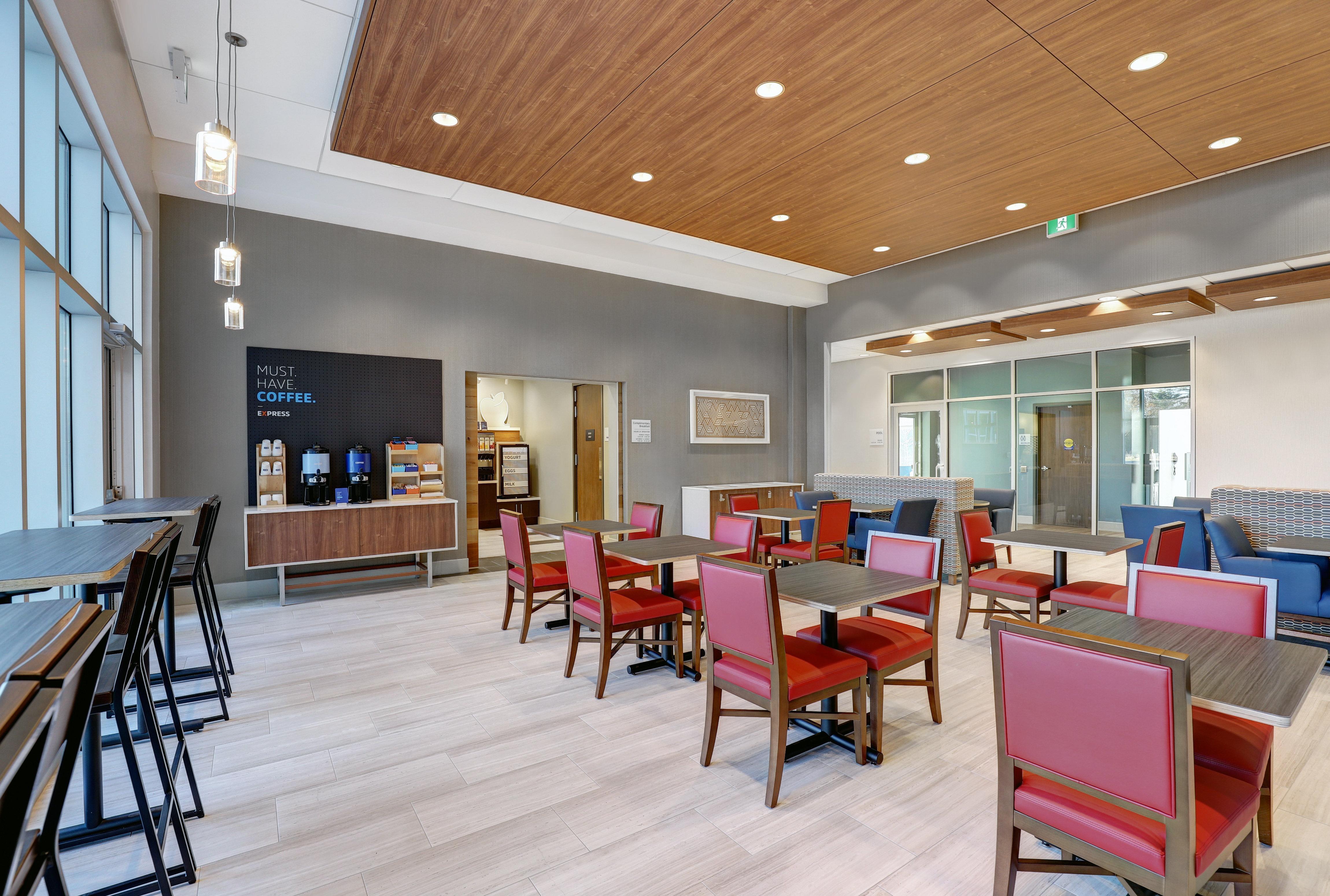 Holiday Inn Express - Kingston West By Ihg Exteriör bild