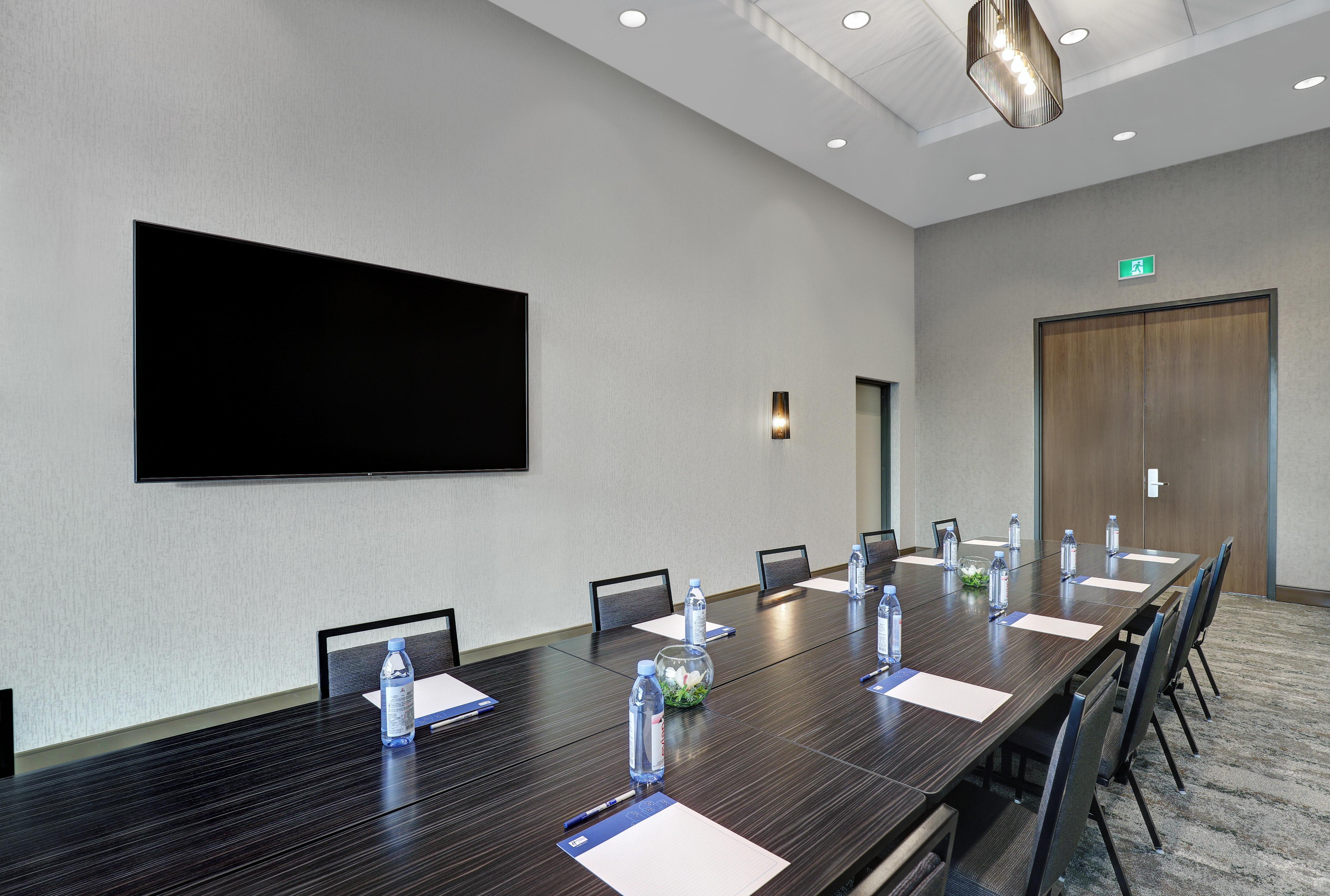 Holiday Inn Express - Kingston West By Ihg Exteriör bild