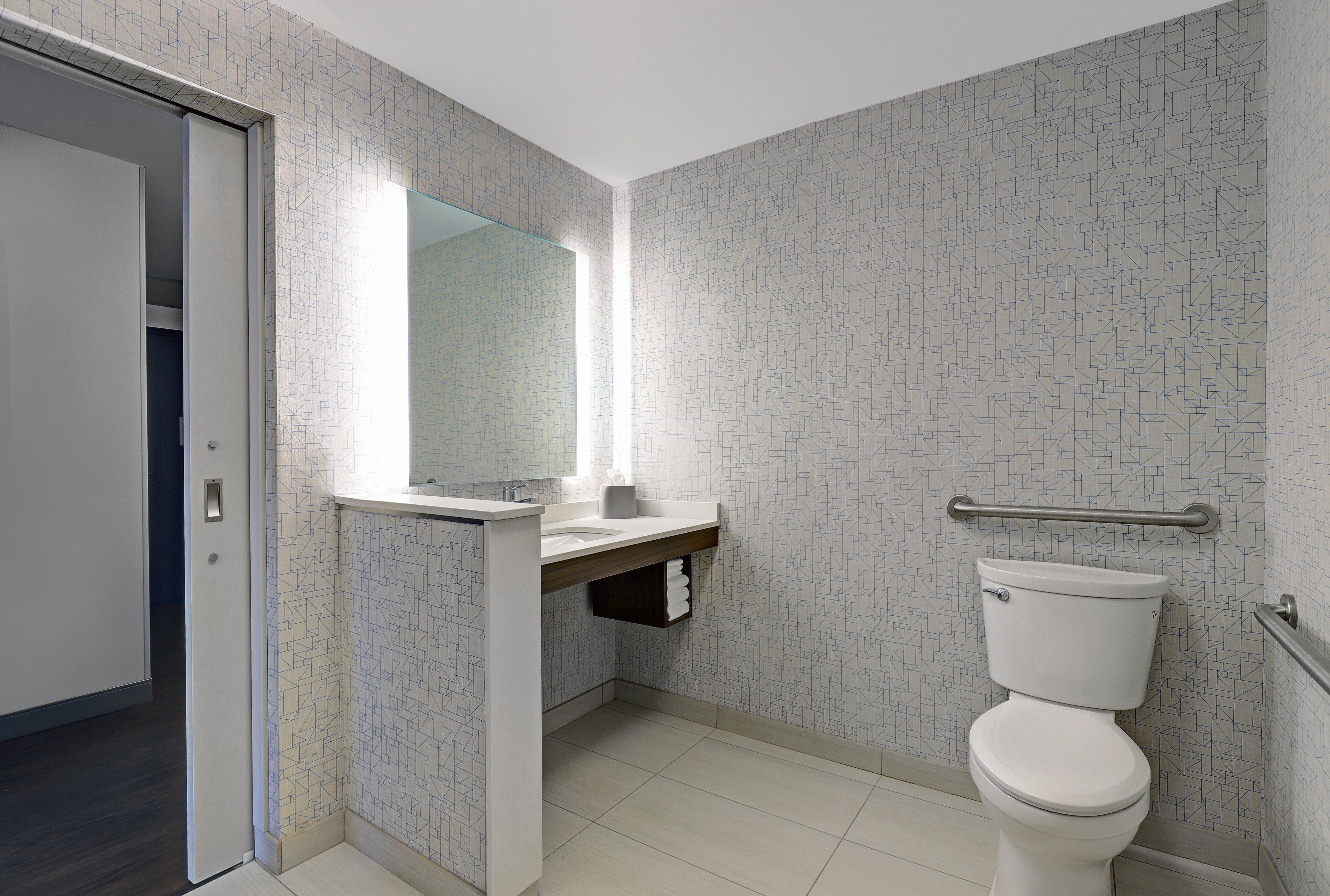Holiday Inn Express - Kingston West By Ihg Exteriör bild